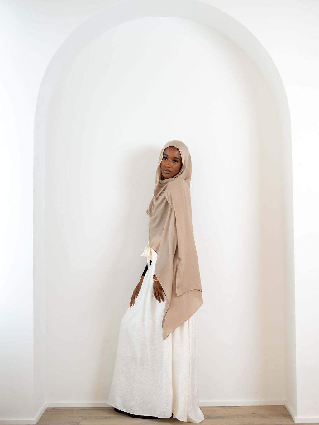 Sand Premium Modal