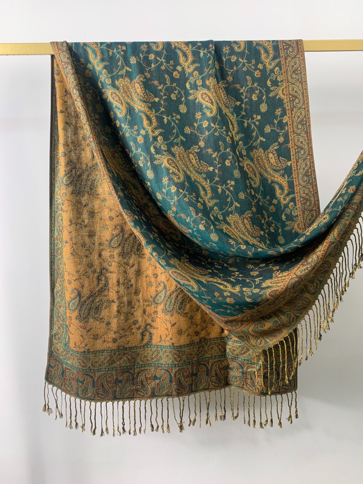 Bahr Pashmina Hijab – LIBAAZ THE LABEL