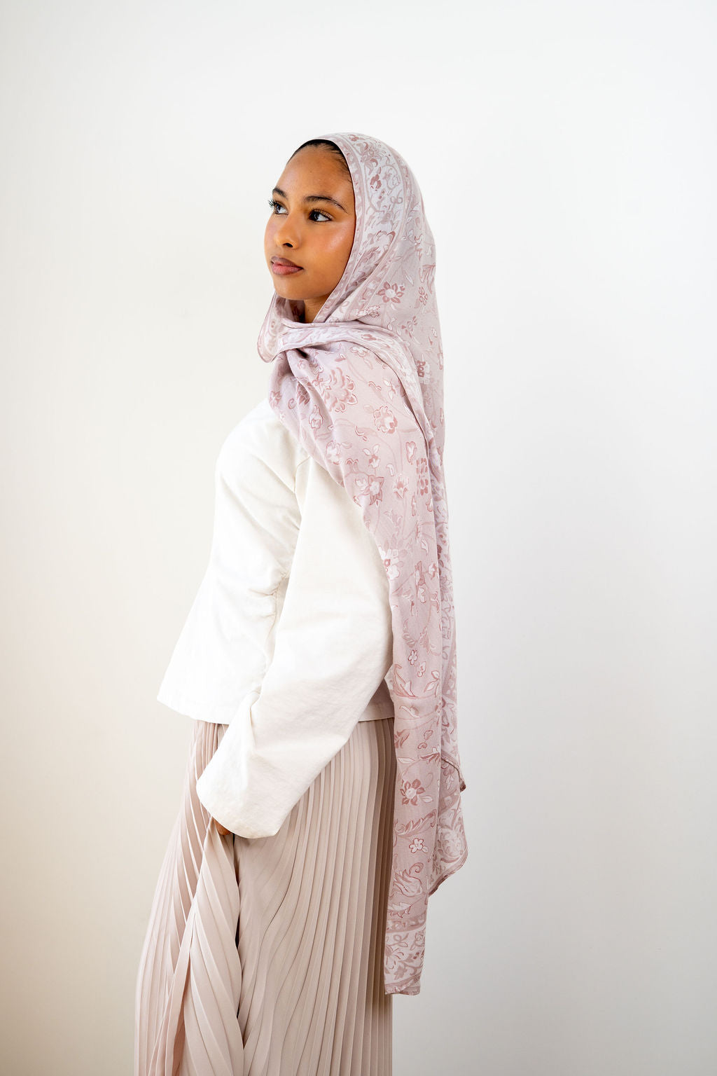 Blush khatai
