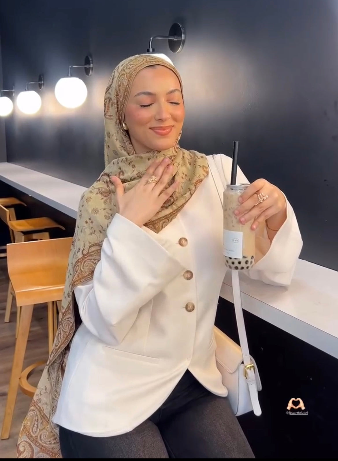 Sahara Pashmina Hijab – LIBAAZ THE LABEL